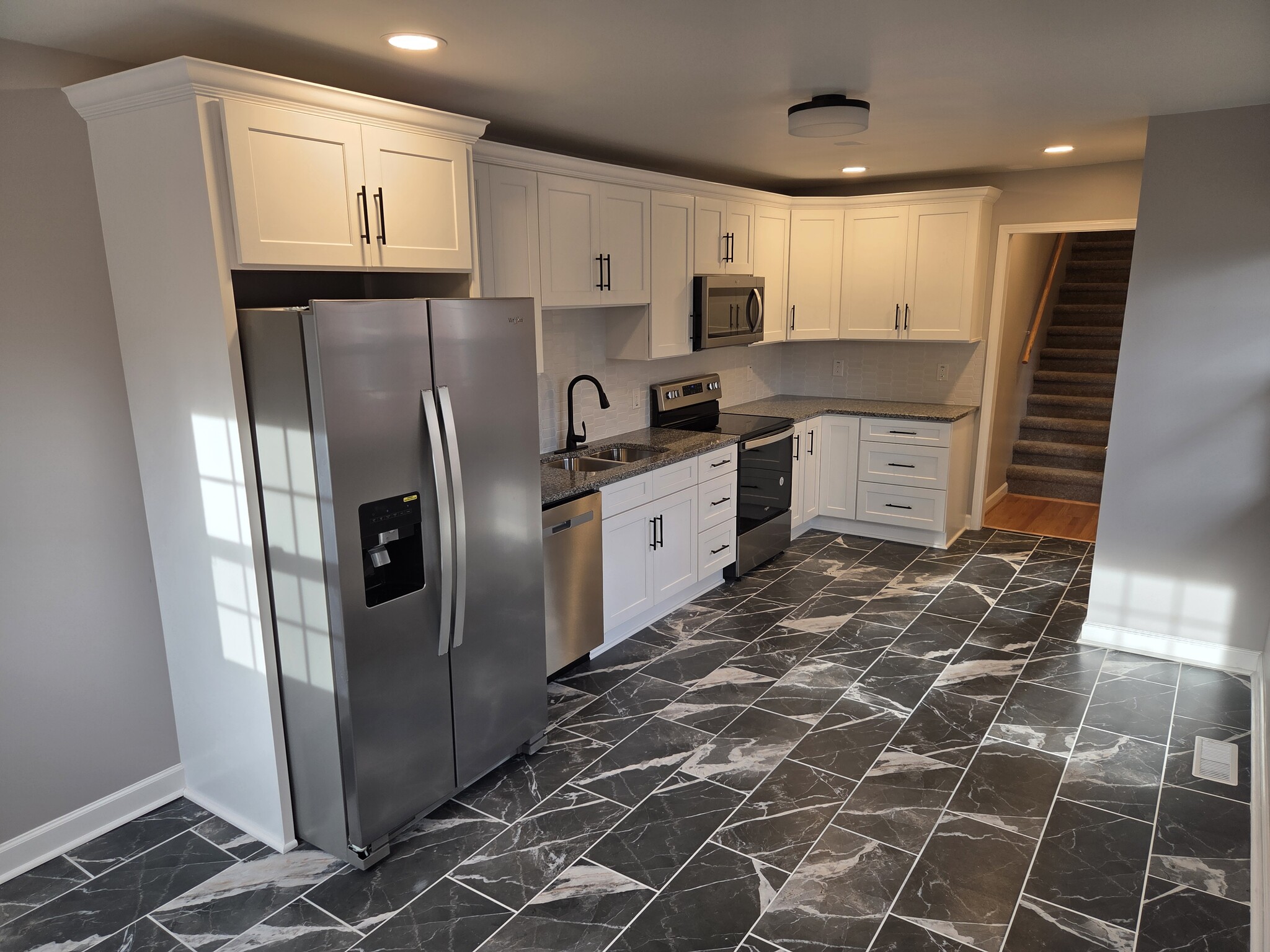 Building Photo - 415 Ford St