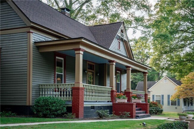 Building Photo - 152 Rivertown Rd