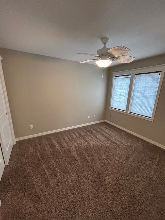 Building Photo - Beautiful 4 Bedroom, 2.5 Bath Home in Newberg- Pet Friendly!