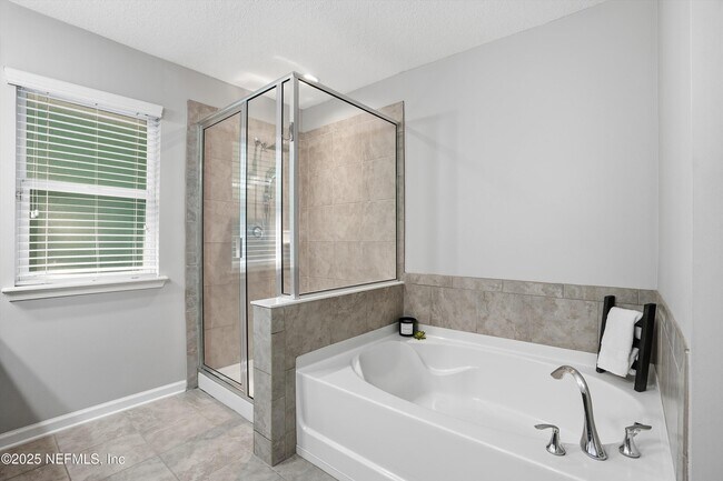 Building Photo - 11520 Dunforth Cove Dr