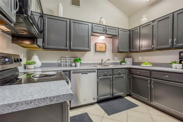 Building Photo - 1113 Oaklawn Ct