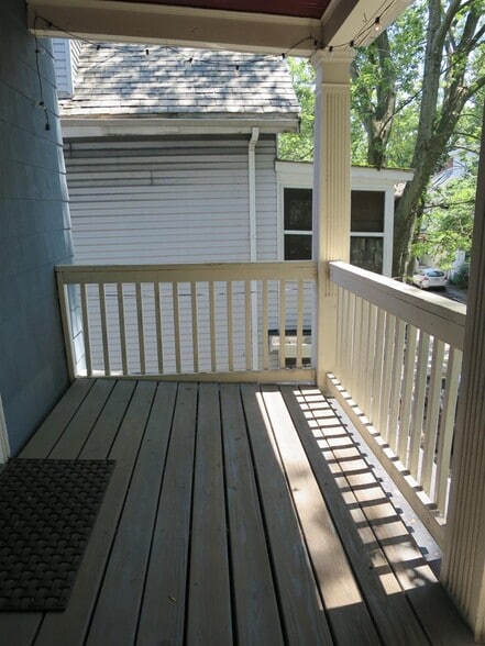 Building Photo - 3 Harris St