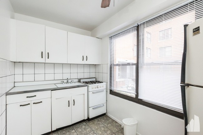 Primary Photo - 2600 West Rascher Avenue #112