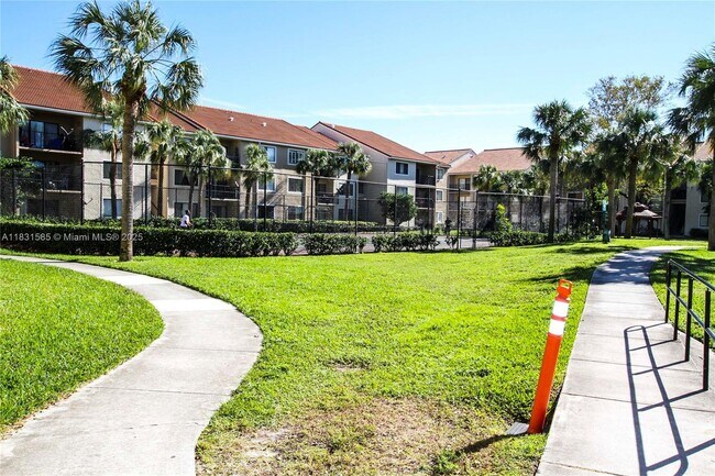 Building Photo - 9200 W Atlantic Blvd