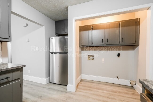 Building Photo - 1158 Pinedale Cir NW