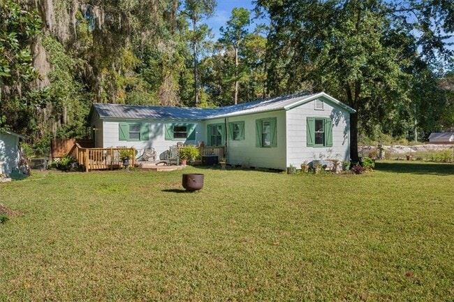 Building Photo - 300 Colson Ave