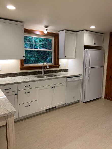 Building Photo - 2642 NW 95th St