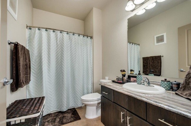 Building Photo - Peregrine Place Apartments