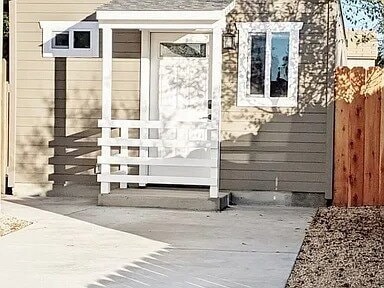 Building Photo - A one-bedroom home