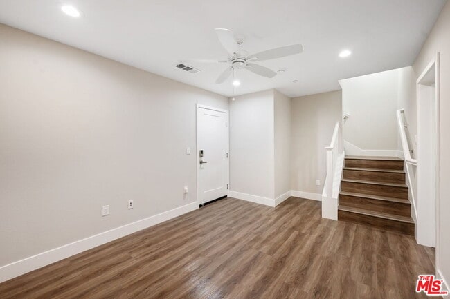 Building Photo - 4438 Paxton Pl