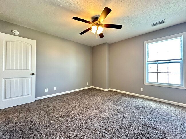 Building Photo - 3472 Fox Meadow Way