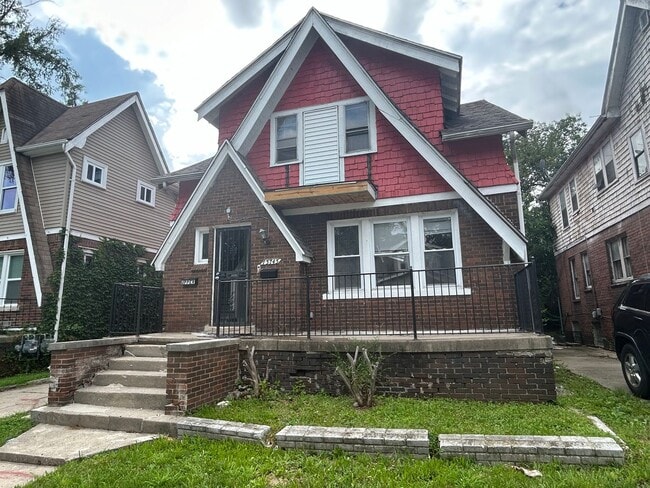Building Photo - 15745 Cherrylawn St