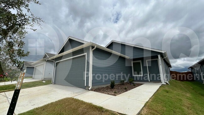 Building Photo - 3116 Tokara St