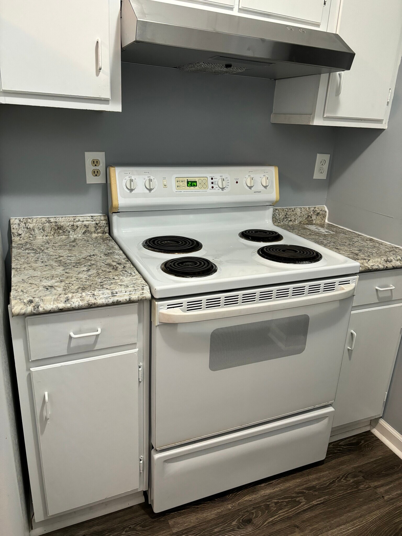 Building Photo - 1563 Cannonball Ct
