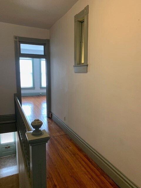 Entry leads into living room and bedroom - 205 W 4th St