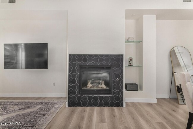 Building Photo - 6745 N 93RD Ave