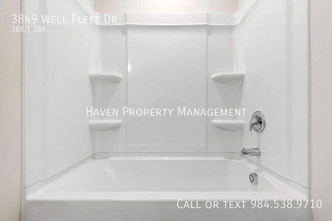 Building Photo - 3849 Well Fleet Dr