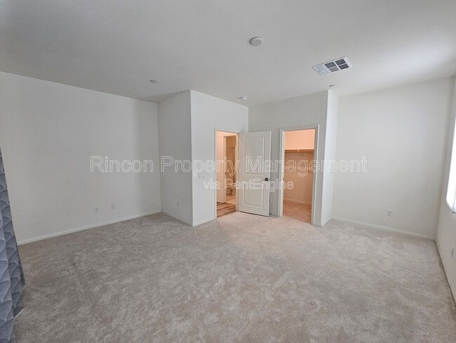 Building Photo - 431 Limoneira Ln