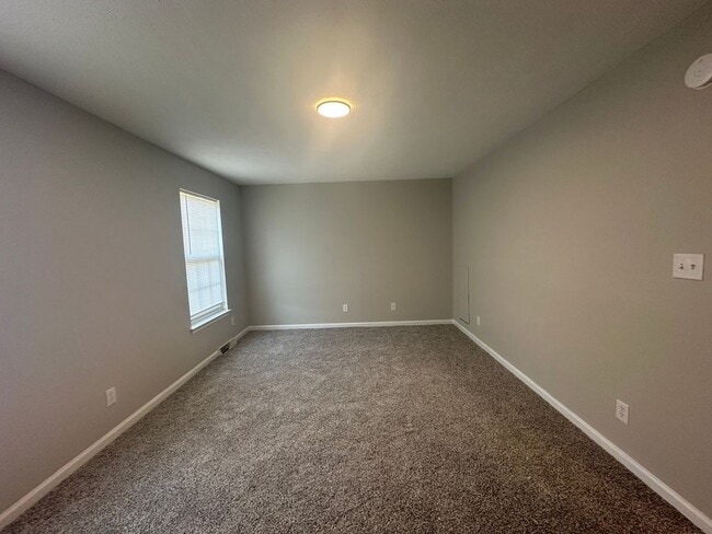 Building Photo - Village at Greenview townhouse in Campbell...