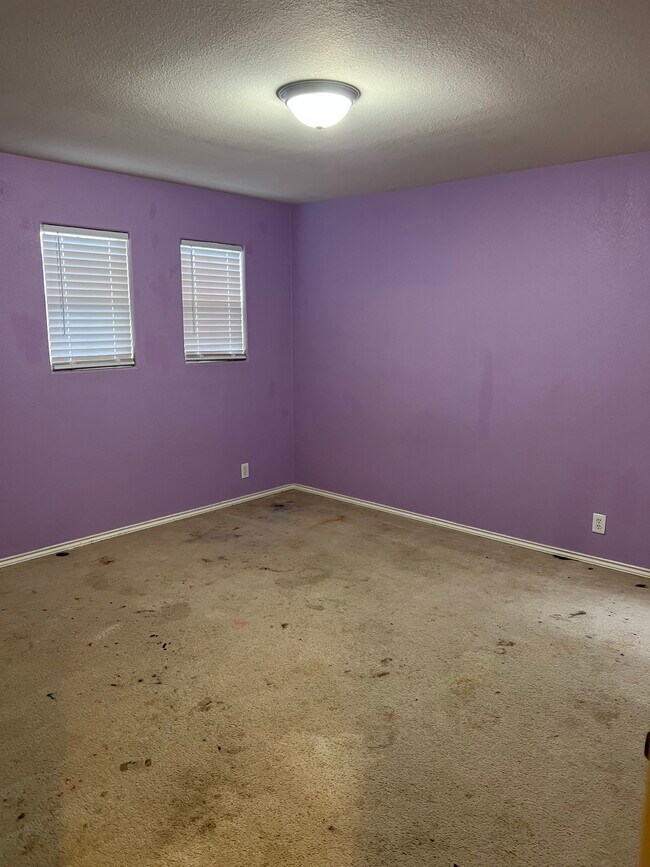 Building Photo - 2530 S Links Dr