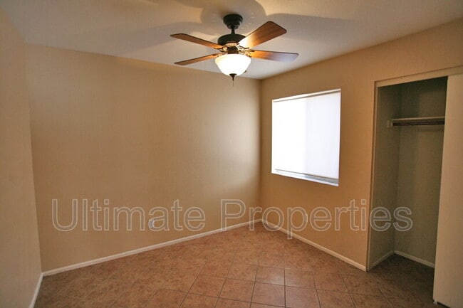 Building Photo - 4705 N 84th Dr