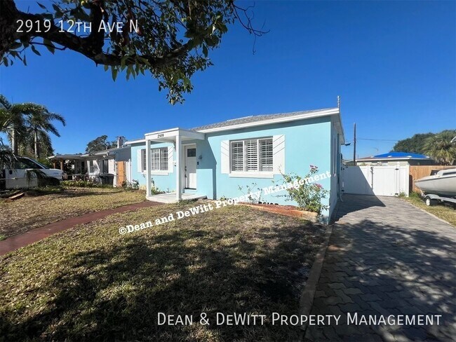 Building Photo - 2919 12th Ave N