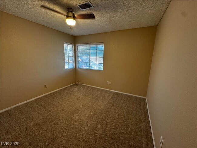 Building Photo - 1829 Walker Ln