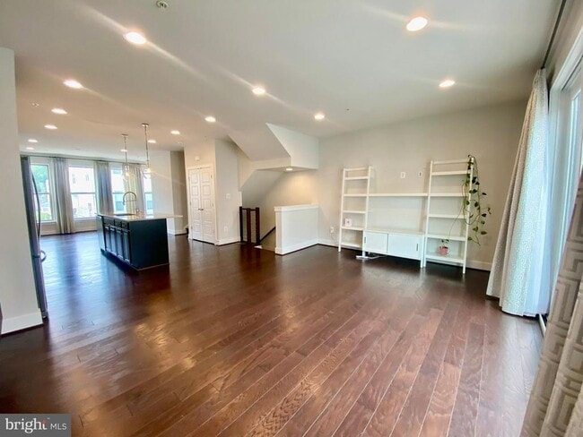 Building Photo - 5135 Longstone Way