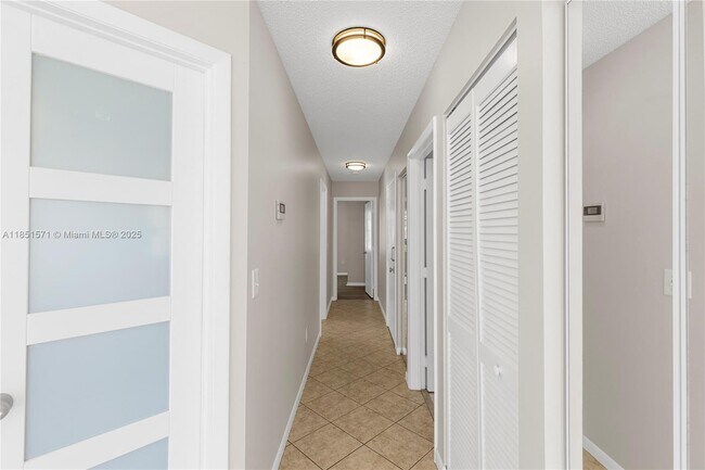 Building Photo - 363 NW 158th Ave