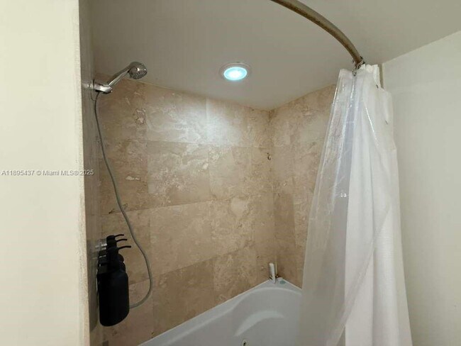 Building Photo - 41 SE 5th St