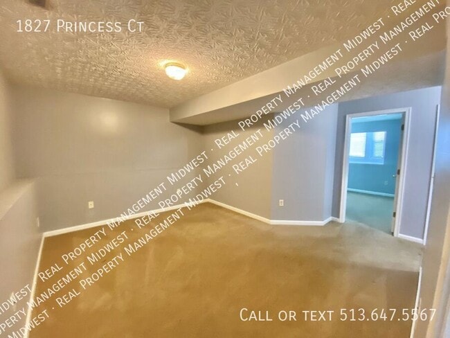 Building Photo - 1827 Princess Ct