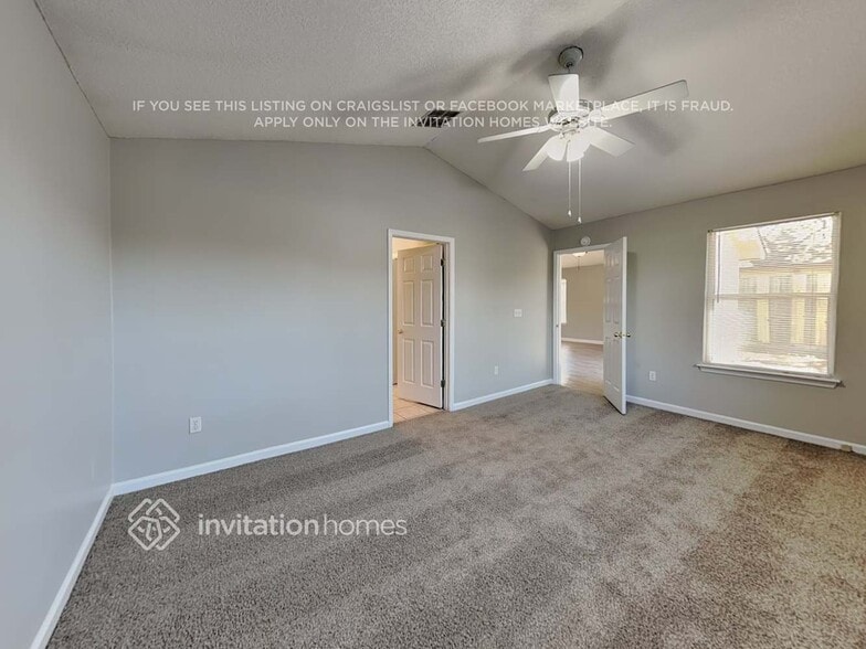 Building Photo - 12258 Sutton Estates Cir W