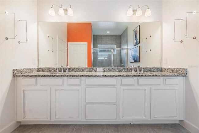 Building Photo - 5547 Del Coronado Dr