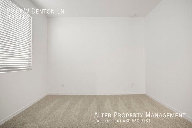 Building Photo - 9013 W Denton Ln