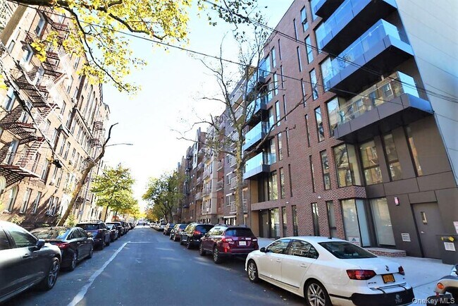 Building Photo - 41-26-41-44 44th St