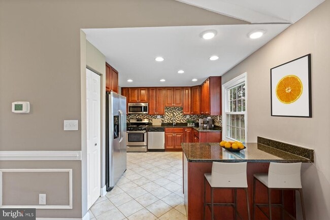 Building Photo - 5650 Sheerock Ct