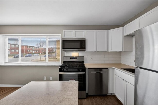 Building Photo - Doctor Morgan Ford