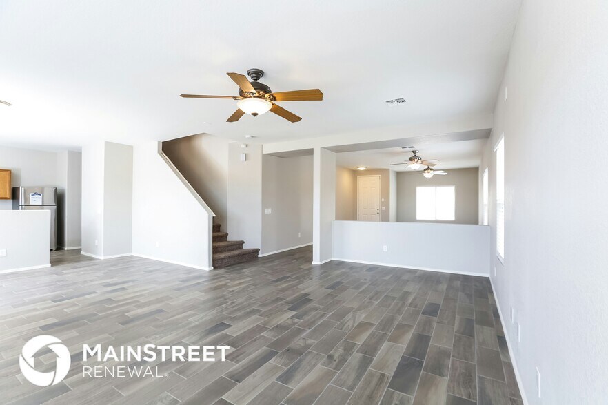 Building Photo - 9556 W Monte Vista Rd