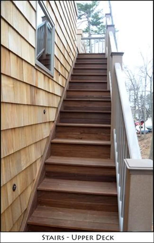 Building Photo - Year-Round Riverfront Home in Gloucester (Pet-Friendly)