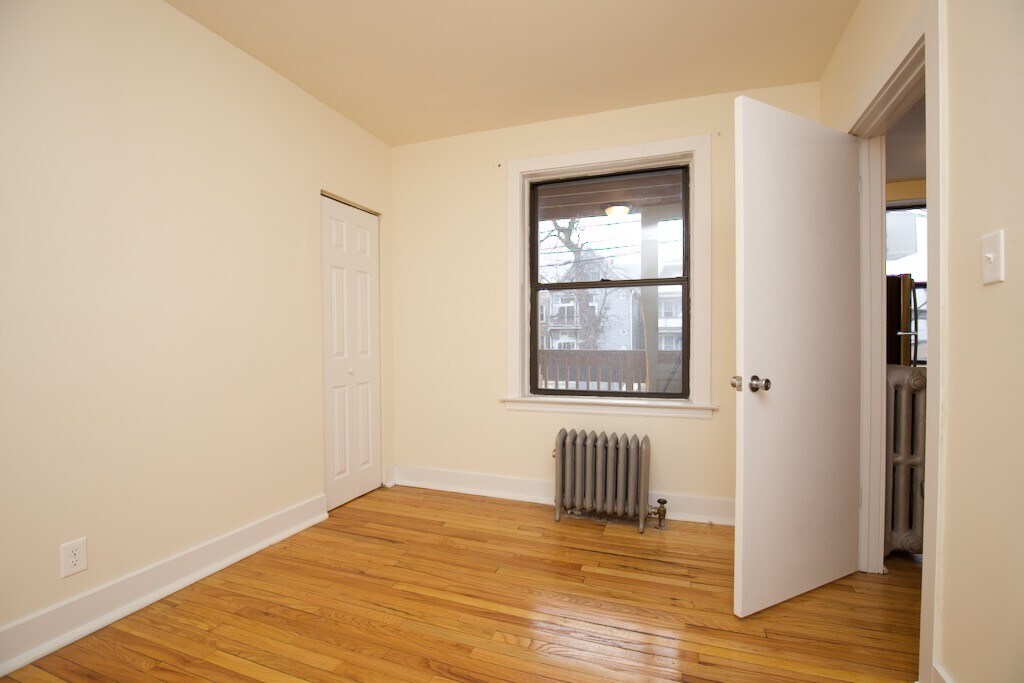 Building Photo - 2334 N Spaulding Ave