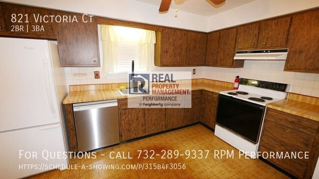 Building Photo - 821 Victoria Ct