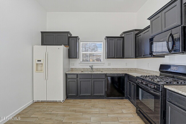 Building Photo - 9024 Tammy Ct