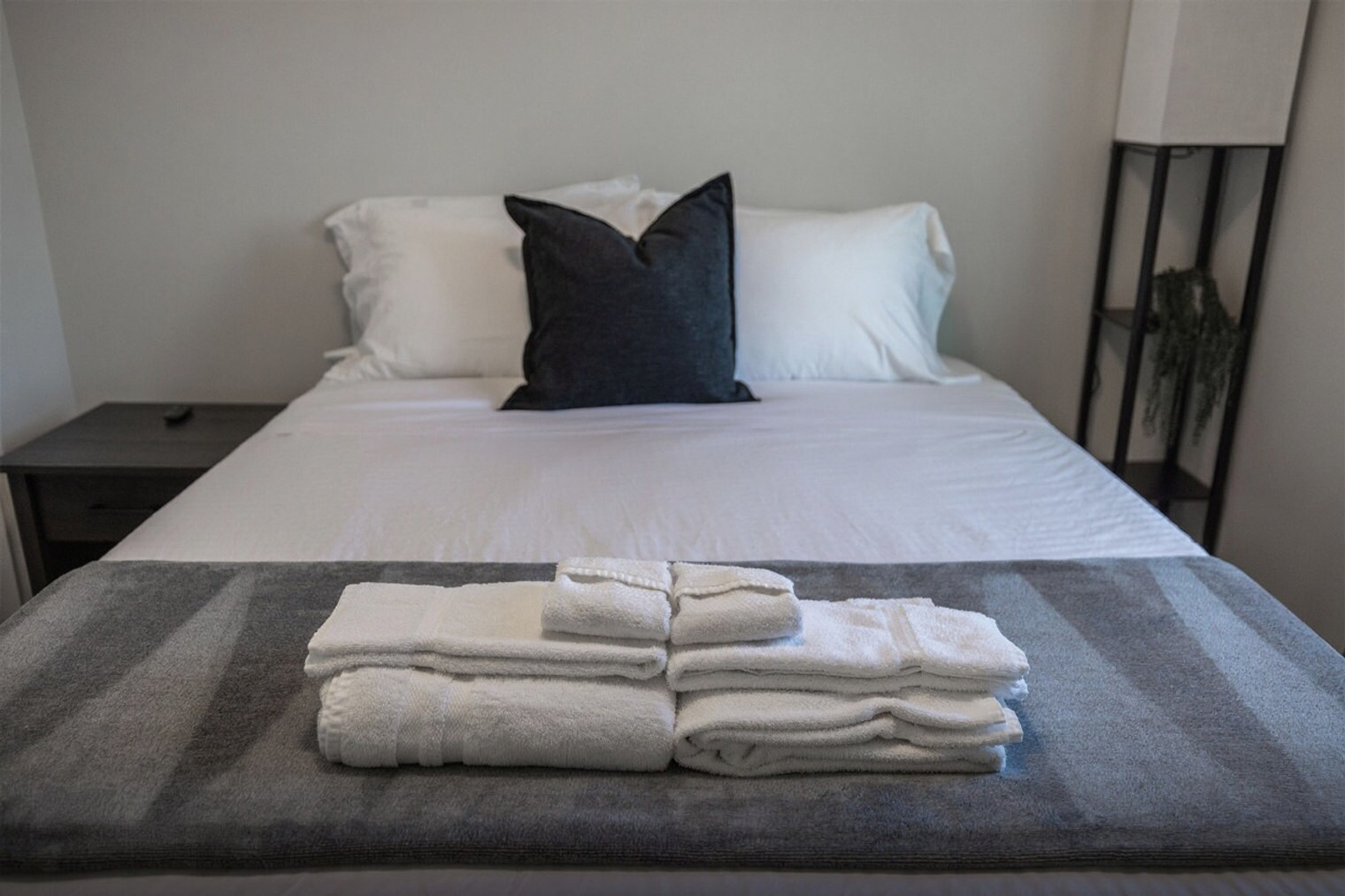 Building Photo - 1024 W 400 S