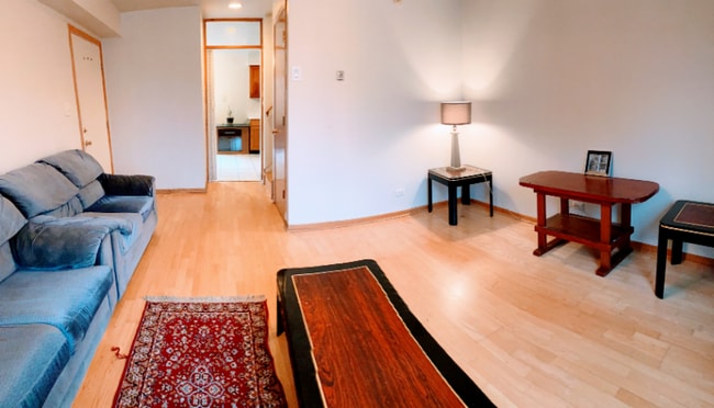 Building Photo - 1541 W 33rd St