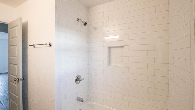 Building Photo - 6211 NW 31st St