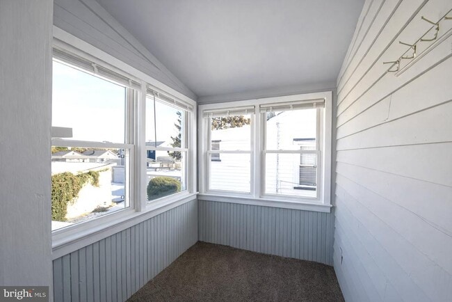 Building Photo - 131 Bridgeboro St