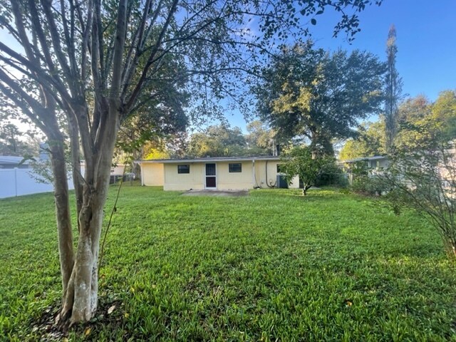 Building Photo - 3023 Lorman Dr