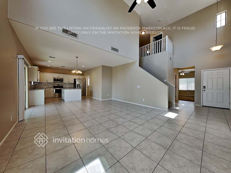 Building Photo - 15312 N 173rd Ln