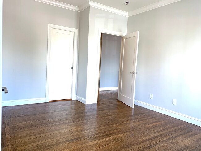 Building Photo - 3535 Fillmore St