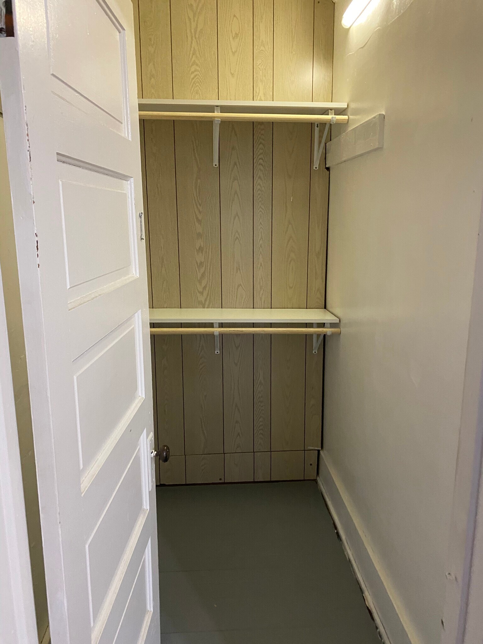 Master closet - 1103 Superior Ave